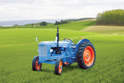 tractor0510.jpg